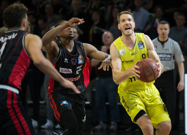 席尔瓦年事 席尔瓦年事