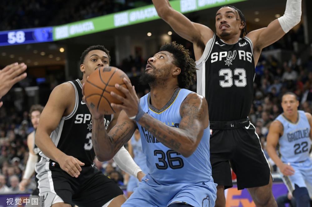 程中与队友 程中与队友